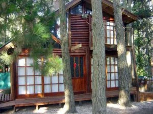 2 Ambientes dentro del Hermoso Bosque - A 2 cuadras del mar - Casa/Chalet en La Lucila del Mar