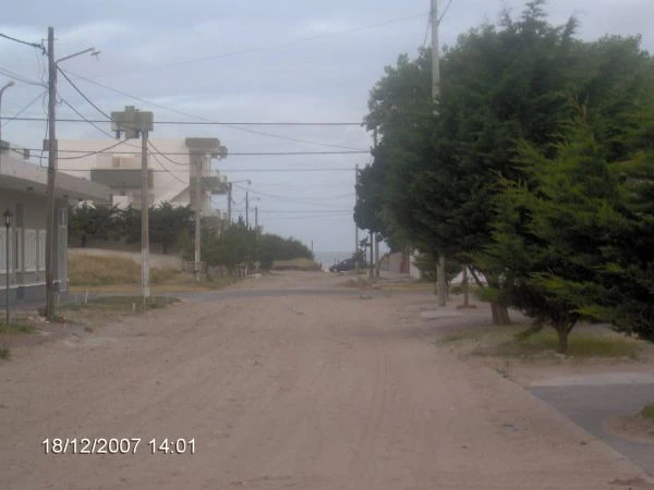 3 Ambientes en Pleno Centro - Entrada de Auto - A 1½ cuadra del mar - Dúplex/Tríplex en Costa Azul