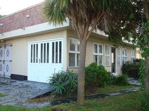 3 Ambientes con Garage - Terraza - Pileta - Exelente Ubicación - A 2 cuadras del mar - a una cuadra de la avenida principal - Casa/Chalet en Mar de Cobo