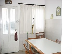 4 Ambientes con Entrada de Coche al Frente - A 4 cuadras del mar - Dúplex/Tríplex en San Bernardo
