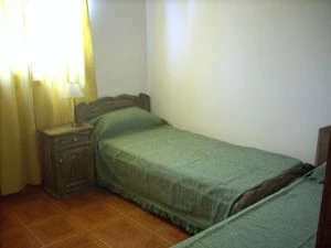 3 Ambientes - Entrada de Coche - a 1½ cuadra del mar - Dúplex/Tríplex en Costa Azul