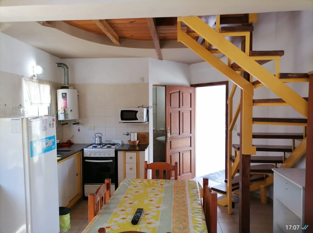 2 Ambientes - Estacionamiento - Barrio San Rafael - A 1 cuadra de la playa - Casa/Chalet en Mar de Ajó