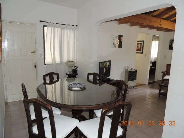 4 Ambientes con Quincho - Cochera - Zona Residencial - A 1 cuadra de la plaza - a 8 cuadras del mar - Casa/Chalet en San Bernardo