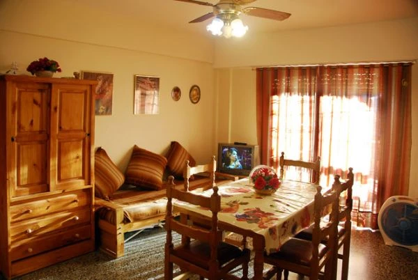 2 Ambientes Externo - A 4 cuadras mar - todo en perfecto estado de uso y conservación - Departamento en San Bernardo