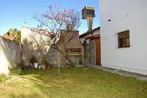 3 Ambientes en Excelente Estado - Cochera para 3 Autos - A 6 cuadras del mar - a metros de San Bernardo - Dúplex/Tríplex en Mar de Ajó