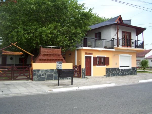 El Descanso - 2 Ambientes con Estacionamiento - A 2 cuadras del mar - a 6 cuadras de San Bernardo - a 8 cuadras del centro - Departamento en Mar de Ajó