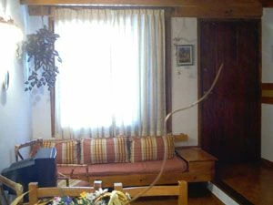3 Ambientes con Cochera Abierta - Excelente Ubicación - A 5 cuadras del mar - a 3 cuadras de Av. San Bernardo - Dúplex/Tríplex en San Bernardo