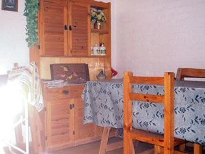 3 Ambientes con Cochera Abierta - Excelente Ubicación - A 5 cuadras del mar - a 3 cuadras de Av. San Bernardo - Dúplex/Tríplex en San Bernardo