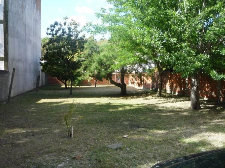 Complejo: Tipo Casa Bajo un Techo de Chalet - a 3 cuadras de la playa - Departamento en Mar del Tuyú