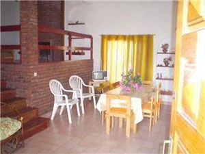 4 Ambientes en Barrio el Silvio - Garaje Cerrado para 2 Autos - A 3 cuadras del mar - Casa/Chalet en Mar de Ajó