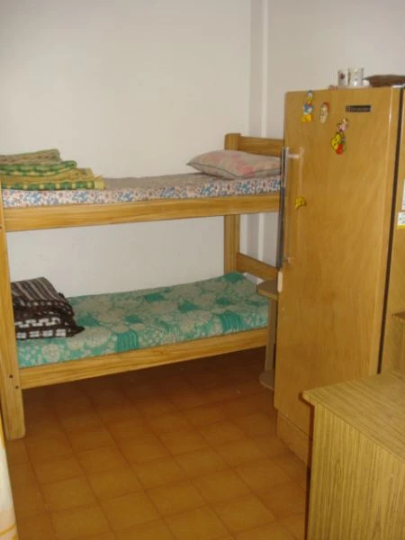 5 Ambientes en Excelente Estado - Cochera Cerrada y Descubierta - A 4 cuadras del mar - Casa/Chalet en Costa Azul