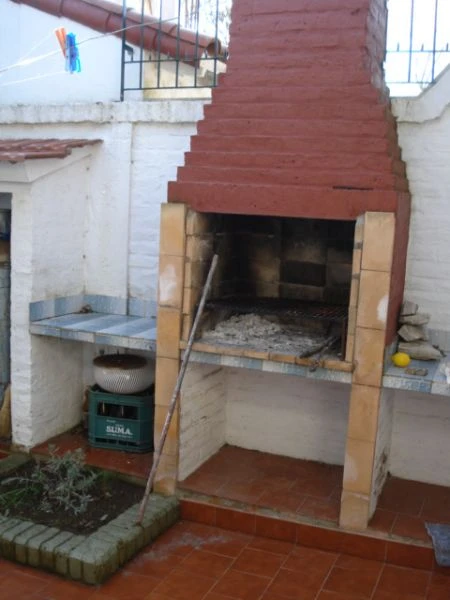 5 Ambientes en Excelente Estado - Cochera Cerrada y Descubierta - A 4 cuadras del mar - Casa/Chalet en Costa Azul