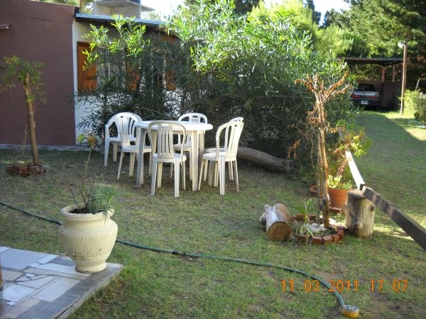 3 Ambientes - Espacio para Auto - A 3 cuadras de la mar - Casa/Chalet en Aguas Verdes