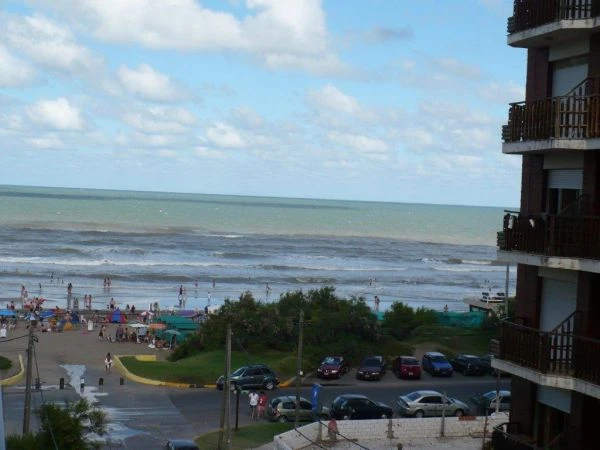 2 Ambientes en 4to Piso - Edificio Atlántico XII - Vista al Mar - A ½ cuadra de la playa - a 3 cuadras de Av. San Bernardo - Departamento en San Bernardo
