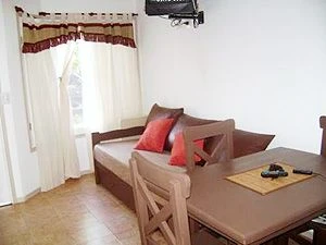 Complejo Mares - Servicio de Hotelería - Ideal para Descansar !!! - Estacionamiento con Media Sombra - A 250 metros del mar - Cabaña en San Bernardo