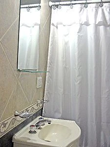Complejo Mares - Servicio de Hotelería - Ideal para Descansar !!! - Estacionamiento con Media Sombra - A 250 metros del mar - Cabaña en San Bernardo