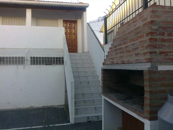 Alquiler en Complejo: El Galeon - Todos los Servicios - Cochera - A 4 cuadras del mar - a 3 de la peatonal - Dúplex/Tríplex en San Bernardo