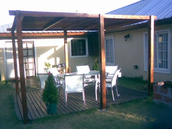 3 Ambientes - Muy luminoso - Sol Todo el Día - A 6 cuadras del mar - a 1 cuadra de la plaza - Casa/Chalet en Mar de Ajó