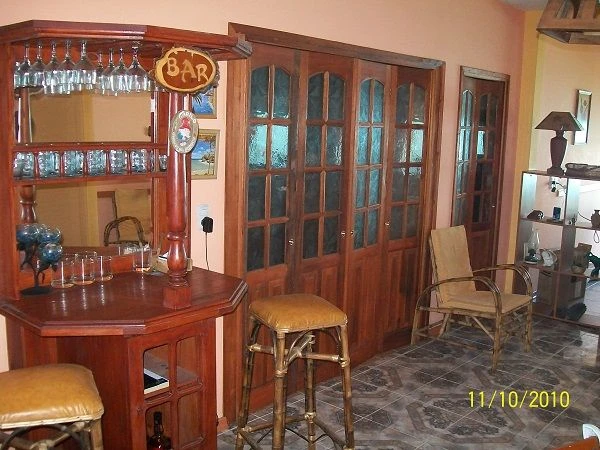 Excelente casa 5 ambientes en pleno centro! - Se alquila sólo por quincena completa y sólo a través de este aviso - Casa/Chalet en San Bernardo
