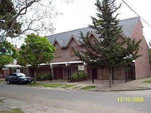 4 Ambientes - Entrada de Auto con Rejas - A 4 cuadras del mar - Dúplex/Tríplex en San Bernardo
