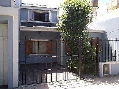 5 Ambientes con Entrada de Auto - Atendido por sus Dueños - A 4 cuadras de la playa - Casa/Chalet en San Bernardo