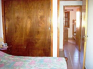 3 Ambientes - Equipado - A 4 cuadras de la playa - a 4 cuadras de la terminal de ómnibus - Dúplex/Tríplex en La Lucila del Mar