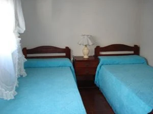 4 Ambientes - Entrada de Auto - Excelente Ubicación - A 1 cuadra de la playa - a 2 cuadras del pinar - Dúplex/Tríplex en La Lucila del Mar