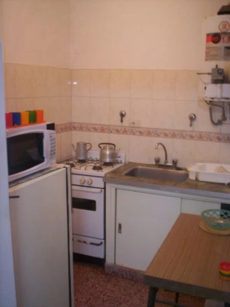 2 Ambientes en 5to Piso - Edificio Lisandro de la Torre - Pleno Centro - Edificio frente al mar (contrafrente) - a ½ cuadra de Av. Libertador - Departamento en Mar de Ajó