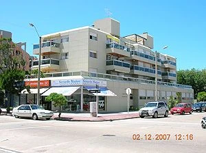 2 Ambientes - Edificio Karol III - Excelente Ubicación - Vista al Mar - A 2 cuadras de la playa del Emir (La Brava) - a 1 cuadra la plaza de los artesanos - Departamento en Punta del Este