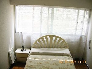 2 Ambientes - Edificio Karol III - Excelente Ubicación - Vista al Mar - A 2 cuadras de la playa del Emir (La Brava) - a 1 cuadra la plaza de los artesanos - Departamento en Punta del Este