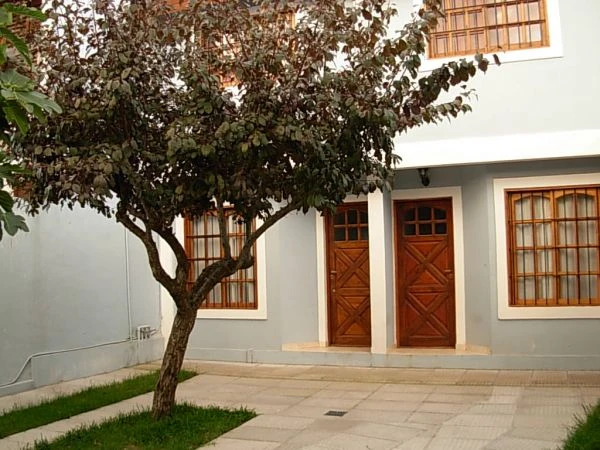 3 Ambientes con Entrada de Auto - Atendido por sus Dueños - A 4 cuadras de la playa - Dúplex/Tríplex en San Bernardo