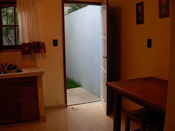 3 Ambientes con Entrada de Auto - Atendido por sus Dueños - A 4 cuadras de la playa - Dúplex/Tríplex en San Bernardo