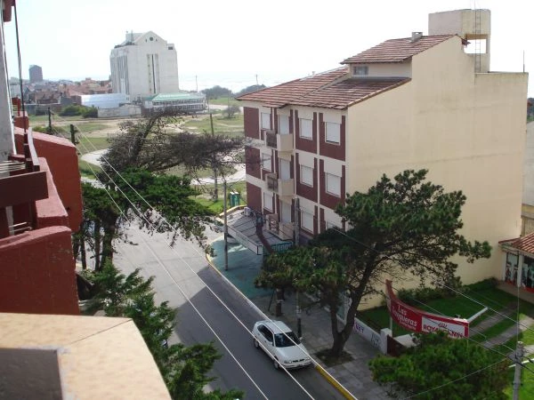 3 Ambientes en 4to Piso - Vista al Mar - A 1 cuadra del la playa - a 5 cuadras de Av. San Bernardo - Departamento en San Bernardo