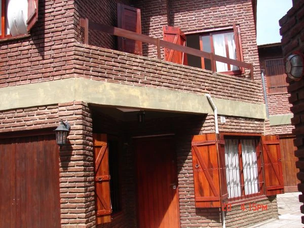 Hermoso Dúplex - 4 Ambientes con Garage - Ideal Para Familias - A 4 cuadras del mar - a 1 cuadra de Av. San Bernardo - Dúplex/Tríplex en San Bernardo