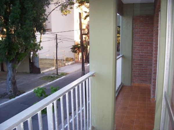 2 Ambientes en 1er Piso - Amplio Balcon - A 2 cuadras del mar - pleno centro - Departamento en San Bernardo