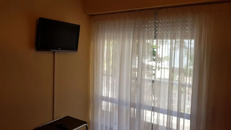 2 Ambientes en 1er Piso - Amplio Balcon - A 2 cuadras del mar - pleno centro - Departamento en San Bernardo