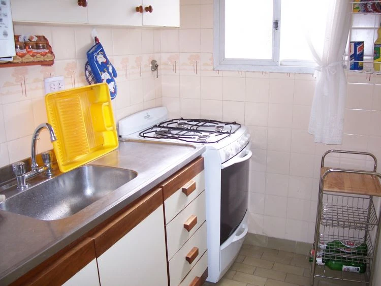 2 Ambientes en 1er Piso - Amplio Balcon - A 2 cuadras del mar - pleno centro - Departamento en San Bernardo