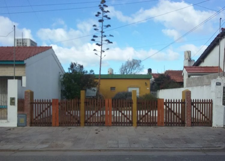 2 Ambientes Tipo Casa - Zona Bonita y Tranquila - A 2 cuadras del mar - sobre asfalto - Departamento en Mar de Ajó