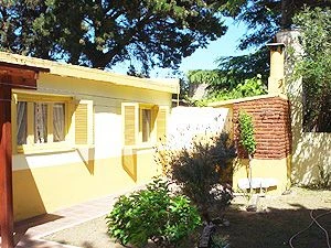 3 Ambientes en Planta Baja - Cochera Compartida - A 8 cuadras del mar - a 3 cuadras de Mar de Ajo - Departamento en San Bernardo
