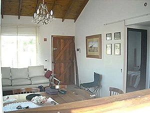 3 Ambientes con Cochera abierta - Terreno Totalmente Iluminado - Zona Residencial -  - Casa/Chalet en San Bernardo
