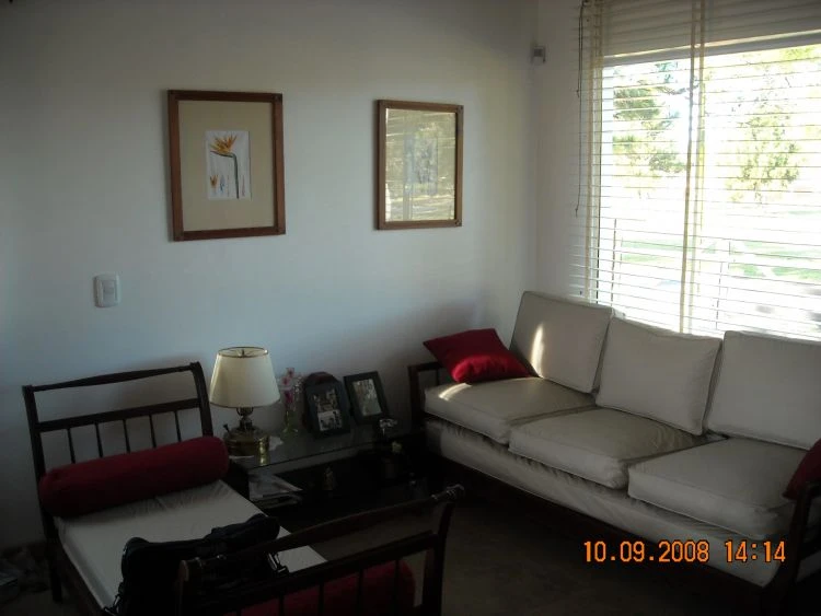 3 Ambientes con Cochera abierta - Terreno Totalmente Iluminado - Zona Residencial -  - Casa/Chalet en San Bernardo