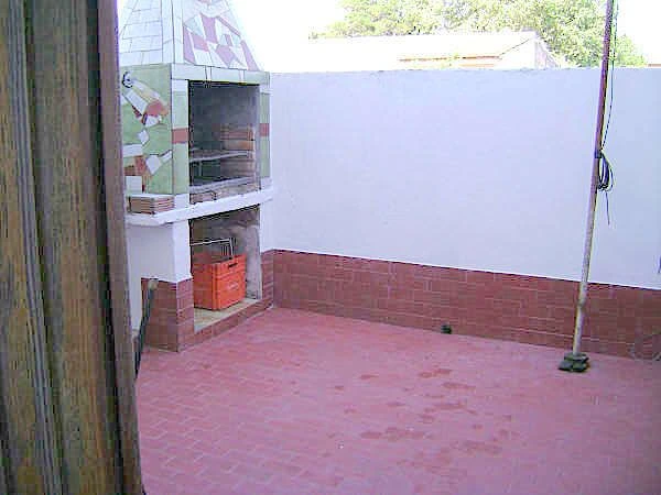 4 Ambientes en 1er Piso a la Calle - Luminoso - Pleno centro - a 5 cuadras del mar - Departamento en Mar de Ajó