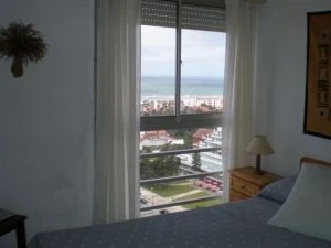 2 Ambientes con Vista al Mar - A 3 cuadras de la Playa, en el Centro. - Departamento en Pinamar