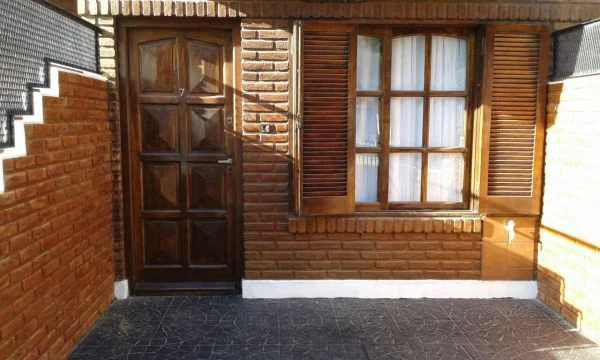 3 Ambientes con Balcon - Cochera - A 6 cuadras del mar - a 4 cuadras de Av. San Bernardo - Dúplex/Tríplex en San Bernardo