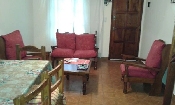 3 Ambientes con Balcon - Cochera - A 6 cuadras del mar - a 4 cuadras de Av. San Bernardo - Dúplex/Tríplex en San Bernardo