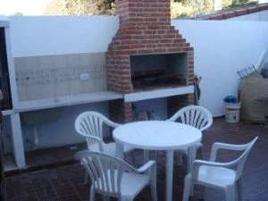 3 Ambientes - Entrada de Auto - Muy Luminoso - A 5 cuadras del mar - a ½ del asfalto - Dúplex/Tríplex en La Lucila del Mar