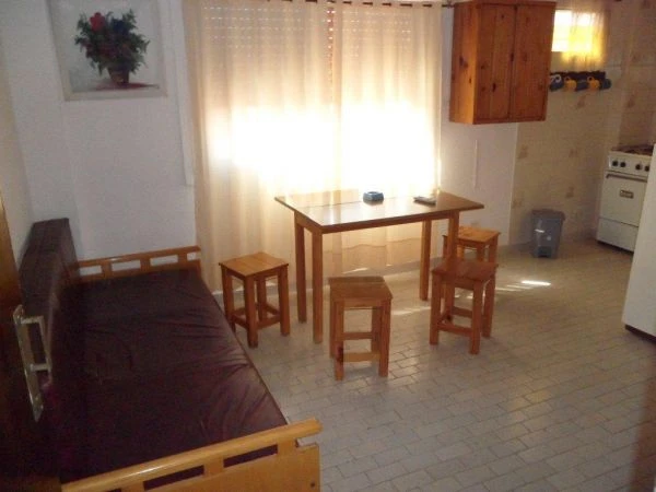 Monoambiente en 3er Piso por Ascensor - Ideal Parejas o Matrimonios - Vista al Mar desde Ventana - A ½ cuadra de Chiozza - a 1 cuadra del mar - Departamento en San Bernardo