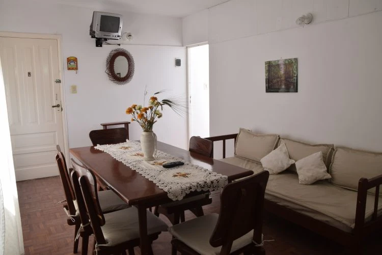 Complejo: 2 Ambientes en Edificio - Excelente Ubicación - A 2 cuadras del mar - a 3 cuadras del centro - a 3 cuadras del muelle de pesca - Departamento en La Lucila del Mar