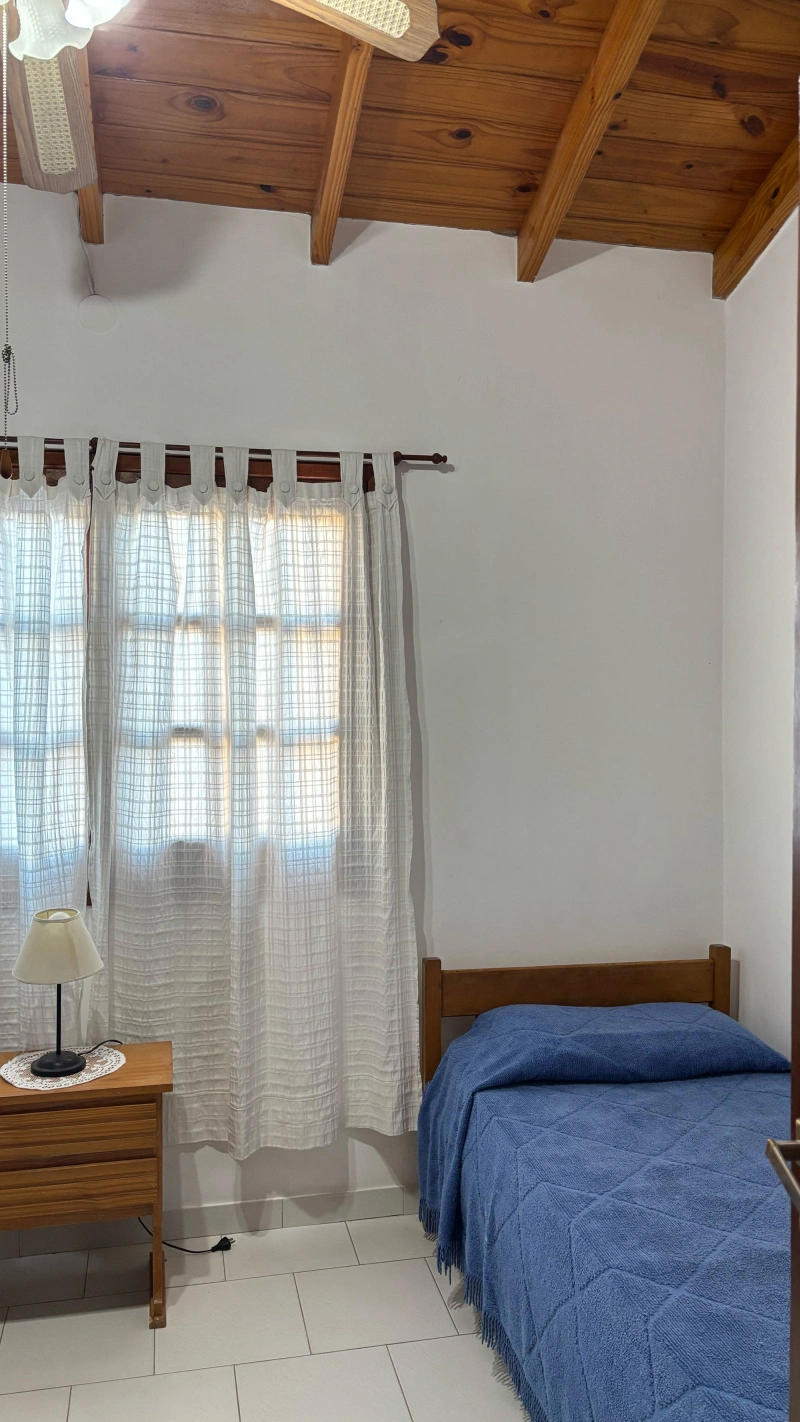 4 Ambientes - Entrada de Auto - Atendido por sus Dueños - A 3 cuadras del mar - Dúplex/Tríplex en La Lucila del Mar