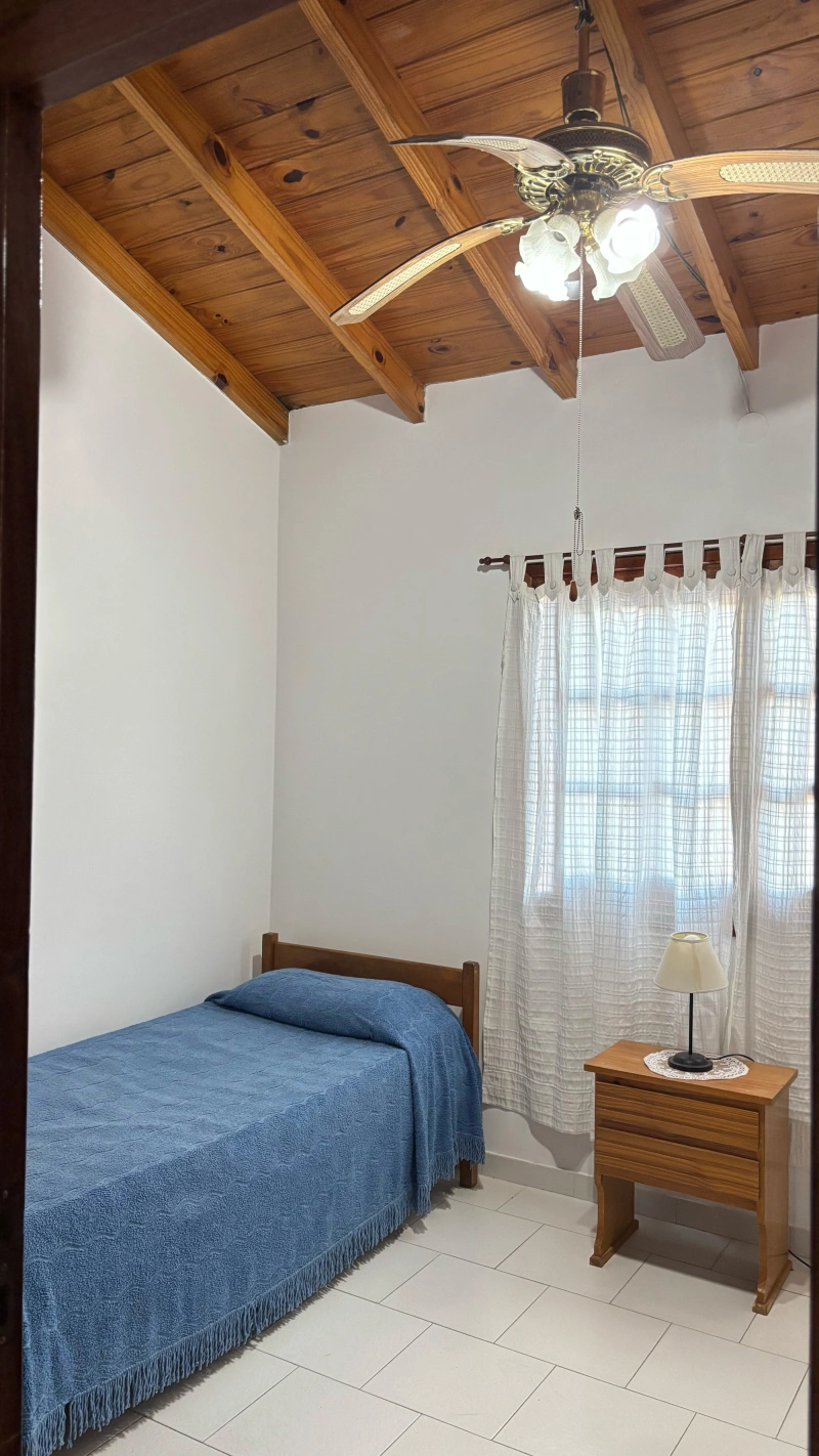 4 Ambientes - Entrada de Auto - Atendido por sus Dueños - A 3 cuadras del mar - Dúplex/Tríplex en La Lucila del Mar